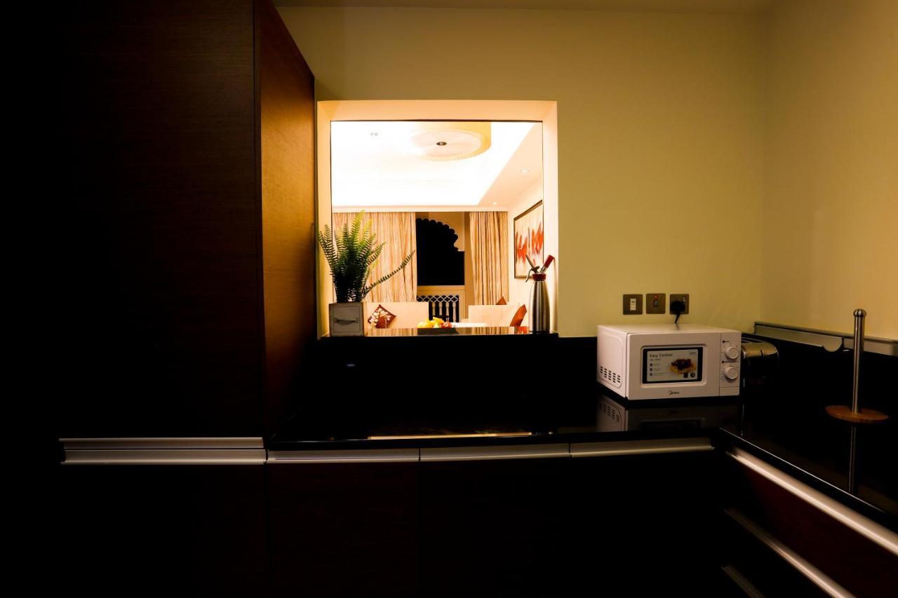 Mayfair At Palm Jumeirah Apartment ดูไบ ภายนอก รูปภาพ