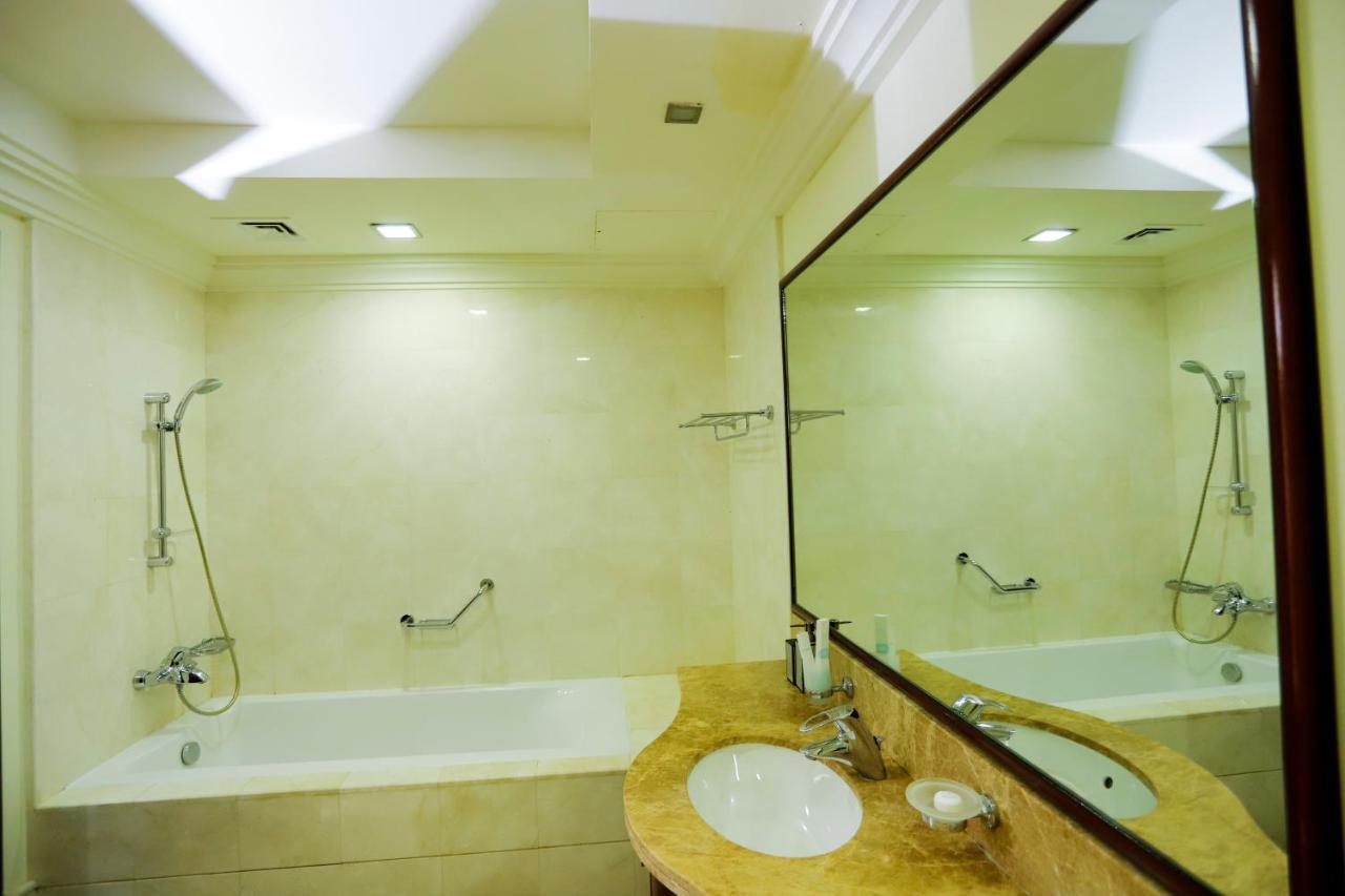 Mayfair At Palm Jumeirah Apartment ดูไบ ภายนอก รูปภาพ